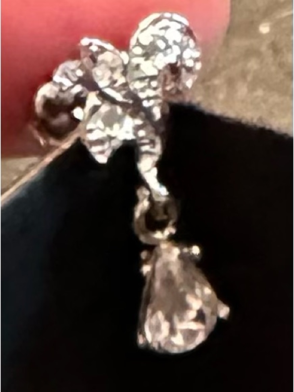 Nina Ricci for Avon Silver Teardrop Pendant Necklace and Earrings Formal Set - Picture 3 of 3